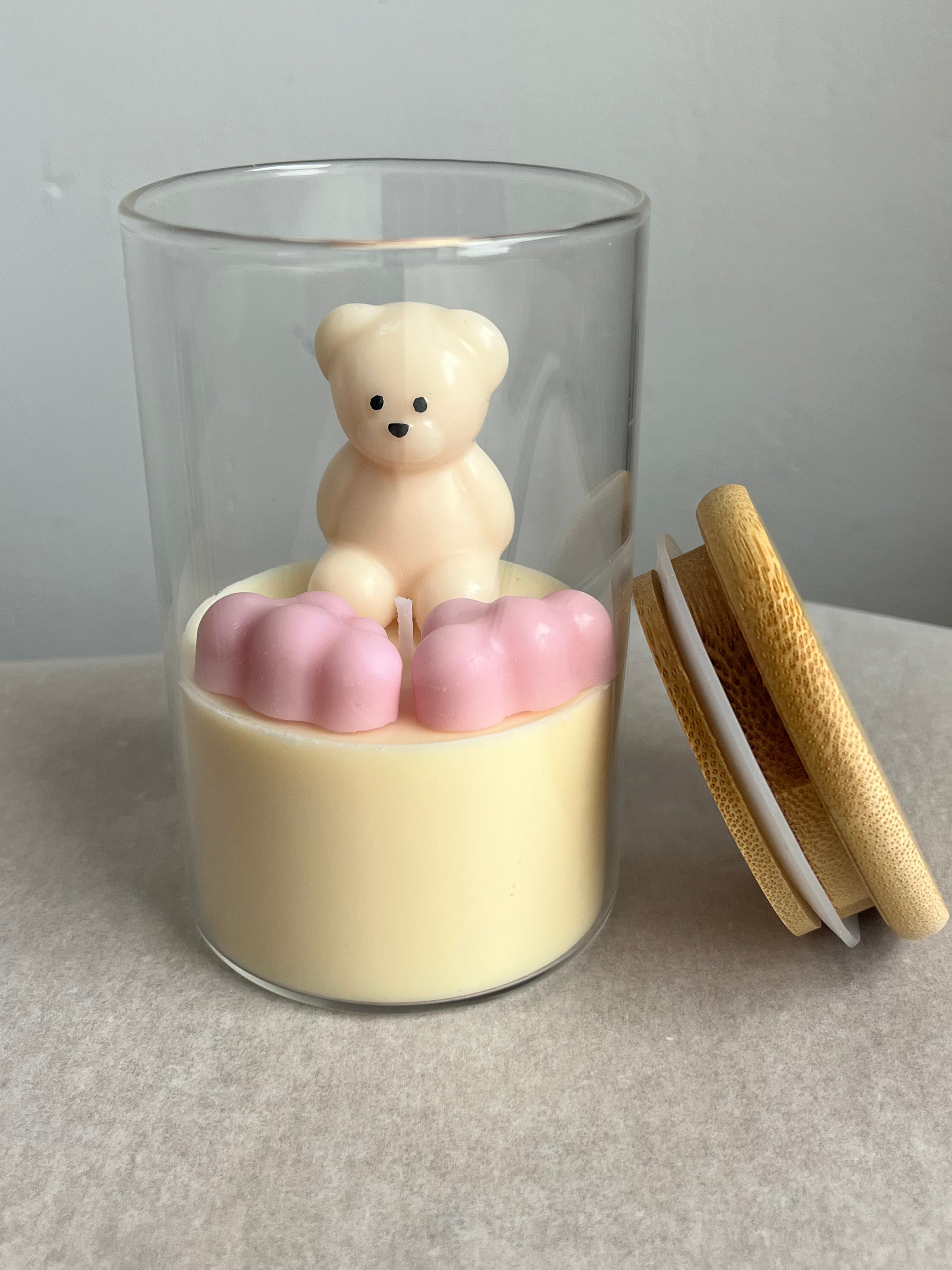 Teddy bear candle pink Unscented
